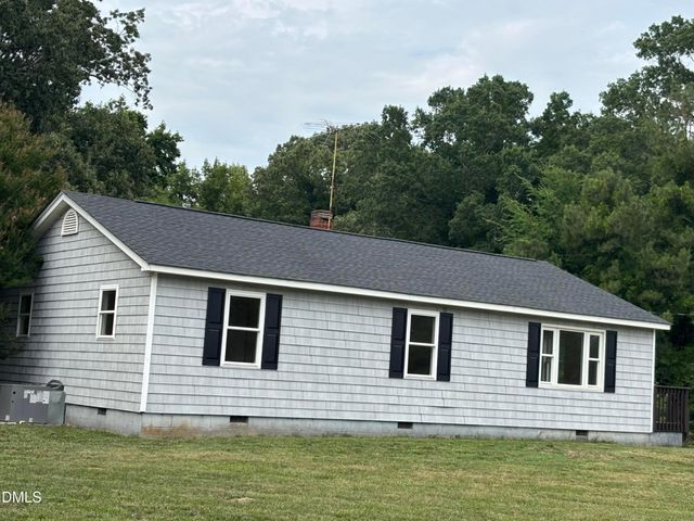 695 Layton Store Road, Castalia, NC 27816