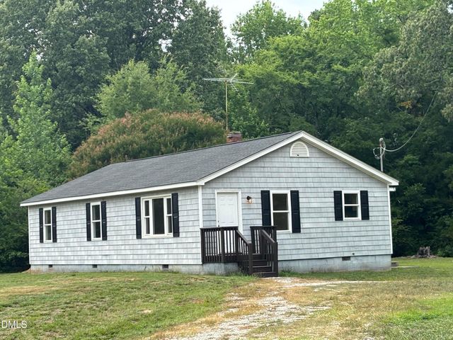 695 Layton Store Road, Castalia, NC 27816