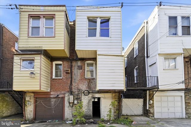 4009 BROWN ST, Philadelphia, PA 19104