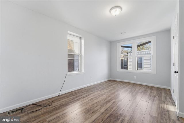 4009 BROWN ST, Philadelphia, PA 19104