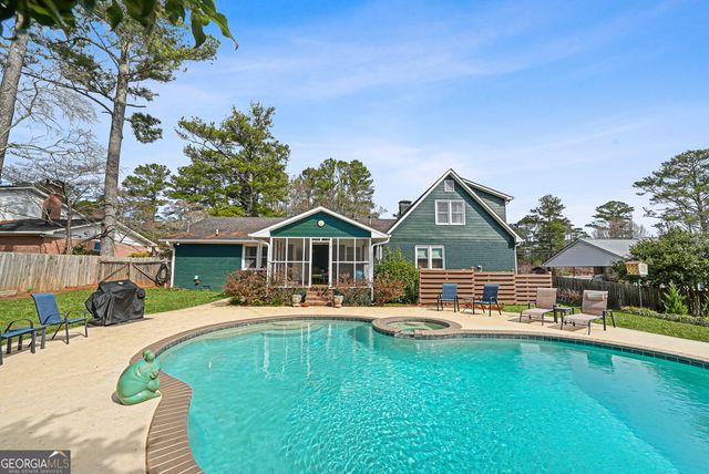 208 Larcom Lane, Griffin, GA 30224