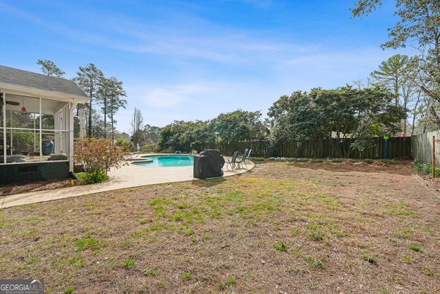 208 Larcom Lane, Griffin, GA 30224