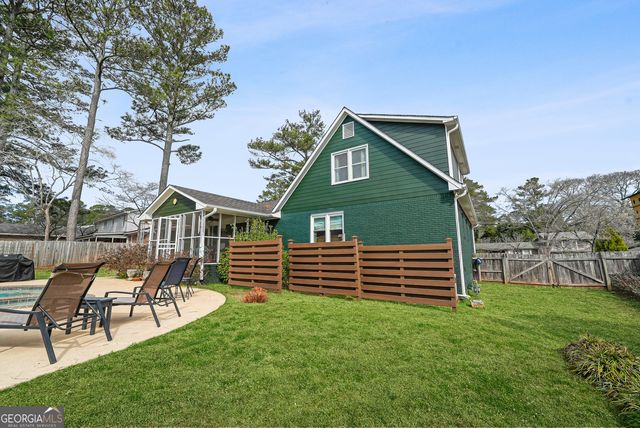 208 Larcom Lane, Griffin, GA 30224