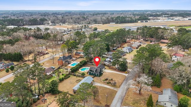 208 Larcom Lane, Griffin, GA 30224