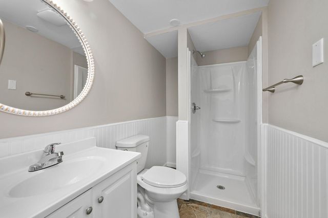 8001 Aldrich Avenue N, Brooklyn Park, MN 55444