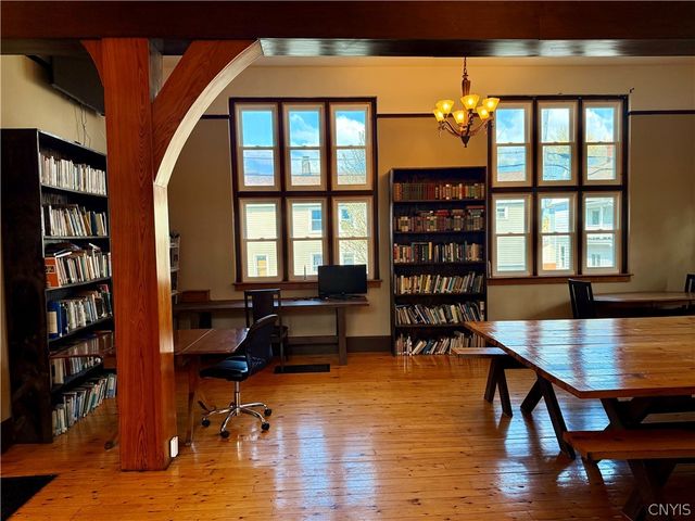 900 Lansing Street, Utica, NY 13501