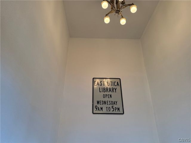 900 Lansing Street, Utica, NY 13501