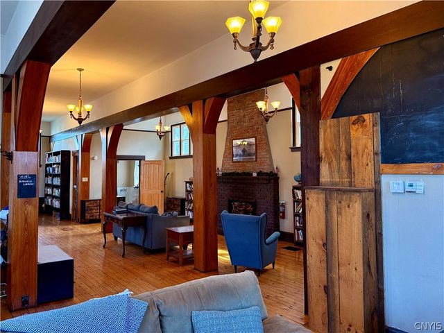 900 Lansing Street, Utica, NY 13501
