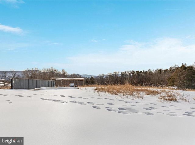 204 RUSS JOHNSON RD, Front Royal, VA 22630