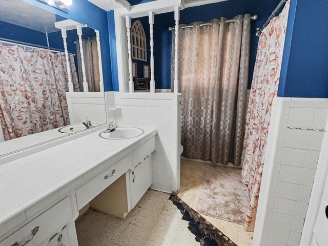 317 E 22nd Street, Littlefield, TX 79339