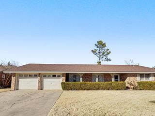 317 E 22nd Street, Littlefield, TX 79339