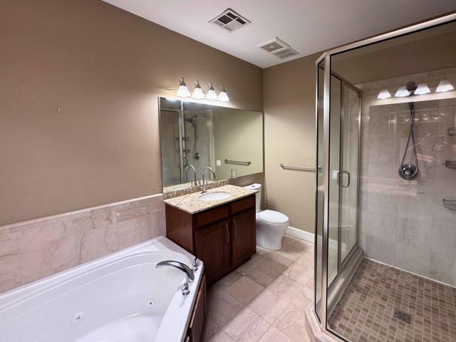 2416 BOULDER SPRINGS DR, Columbia, MO 65201