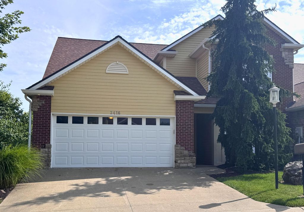 2416 BOULDER SPRINGS DR, Columbia, MO 65201