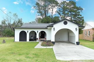 119 Napoleon Ave, Napoleonville, LA 70390