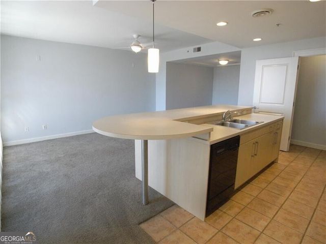 250 Park Avenue West NW 712, Atlanta, GA 30313