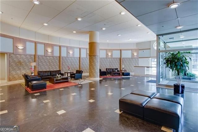 250 Park Avenue West NW 712, Atlanta, GA 30313
