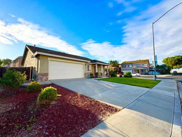 3960 Regatta Drive, Discovery Bay, CA 94505