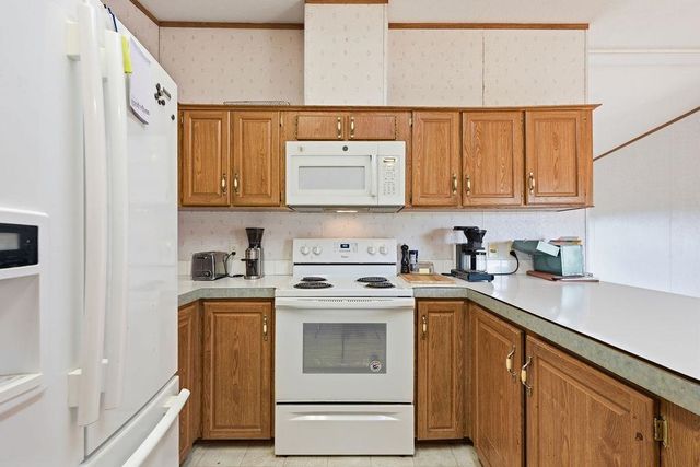3605 N Christensen Rd, Medical Lake, WA 99022