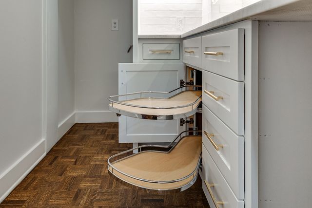 105 Leake Ave Apt 93, Nashville, TN 37205