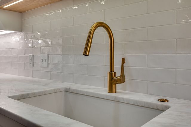 105 Leake Ave Apt 93, Nashville, TN 37205