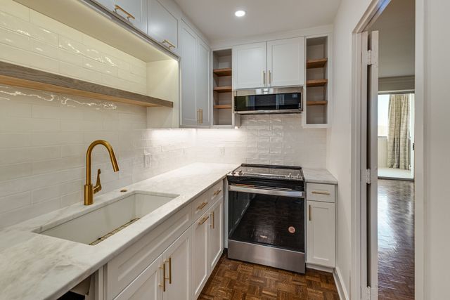 105 Leake Ave Apt 93, Nashville, TN 37205