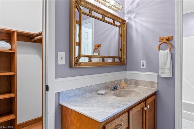 6875 Vance Road, Kernersville, NC 27284