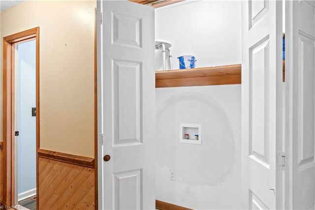 6875 Vance Road, Kernersville, NC 27284