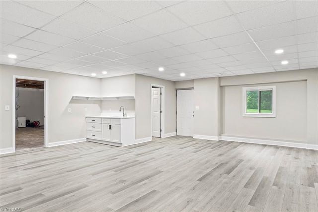 6875 Vance Road, Kernersville, NC 27284
