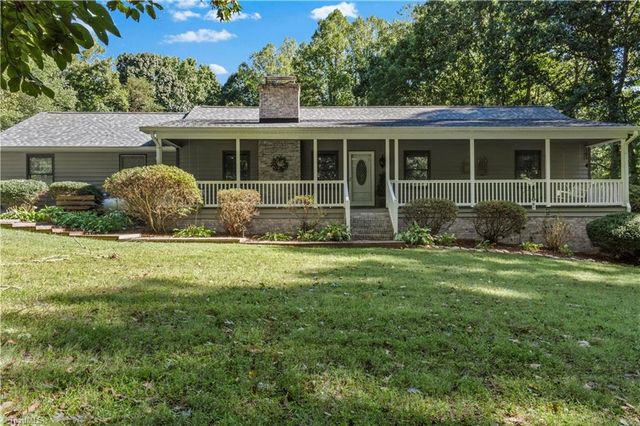 6875 Vance Road, Kernersville, NC 27284