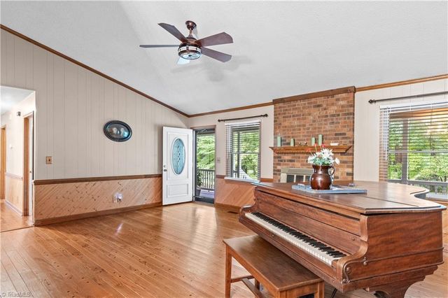 6875 Vance Road, Kernersville, NC 27284