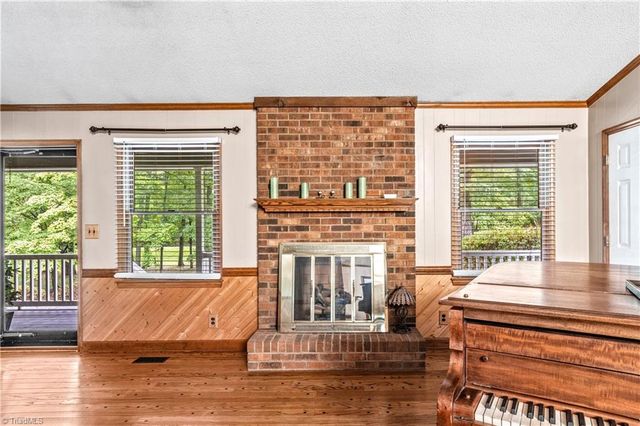 6875 Vance Road, Kernersville, NC 27284