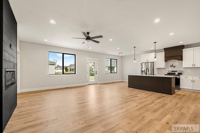 393 Camas Street, Sugar City, ID 83448