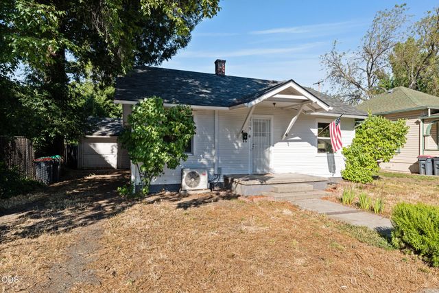 429 S Grape Street, Medford, OR 97501