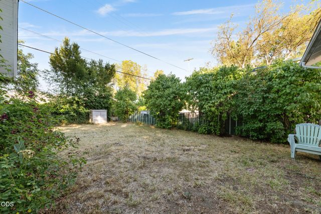 429 S Grape Street, Medford, OR 97501