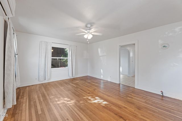429 S Grape Street, Medford, OR 97501