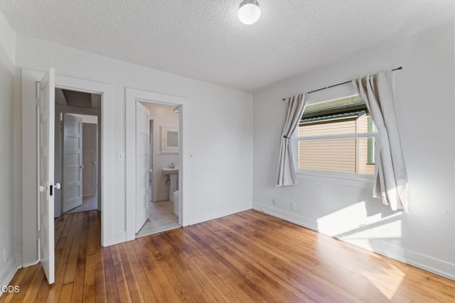 429 S Grape Street, Medford, OR 97501