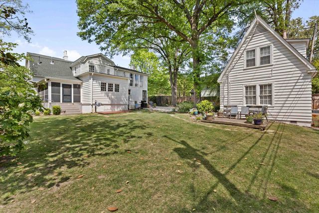 2297 COURT AVE, Memphis, TN 38104