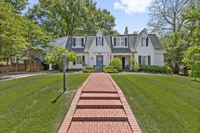 2297 COURT AVE, Memphis, TN 38104