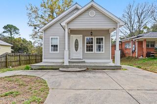 806 Herrick Avenue, Pascagoula, MS 39567