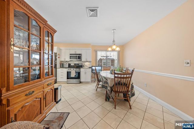 37-1 Tamaron Drive, Waldwick, NJ 07463