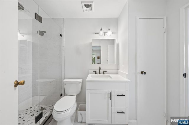 37-1 Tamaron Drive, Waldwick, NJ 07463