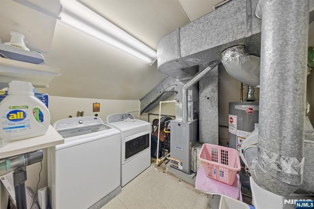 37-1 Tamaron Drive, Waldwick, NJ 07463