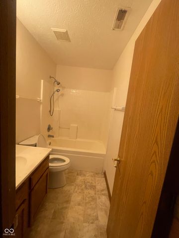 2745 Lullwater Lane, Indianapolis, IN 46229