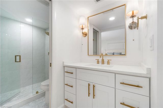 1222 Gordon DR 2, Naples, FL 34102