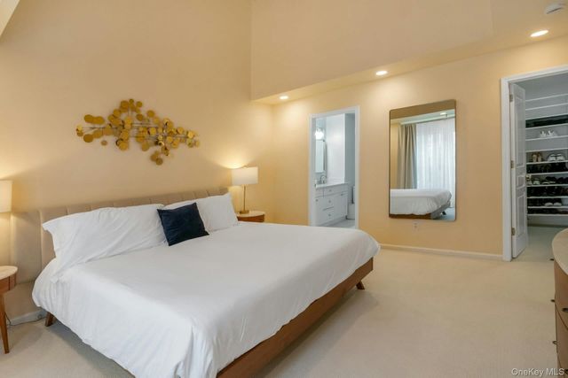 7 Deer Tree Lane, Briarcliff Manor, NY 10510