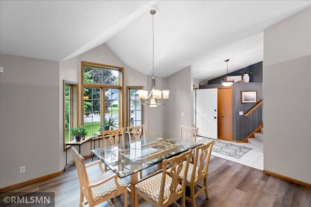 5334 89th Crescent Circle N, Brooklyn Park, MN 55443
