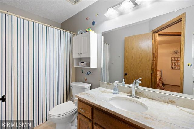 5334 89th Crescent Circle N, Brooklyn Park, MN 55443