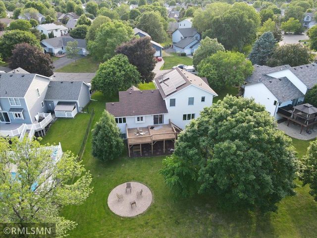 5334 89th Crescent Circle N, Brooklyn Park, MN 55443