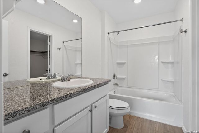 7002 Satellite, San Antonio, TX 78252