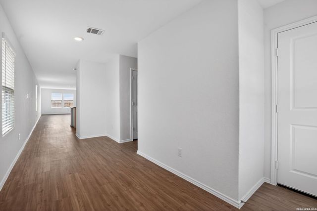 7002 Satellite, San Antonio, TX 78252